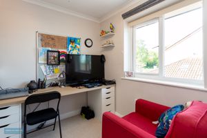 Bedroom- click for photo gallery